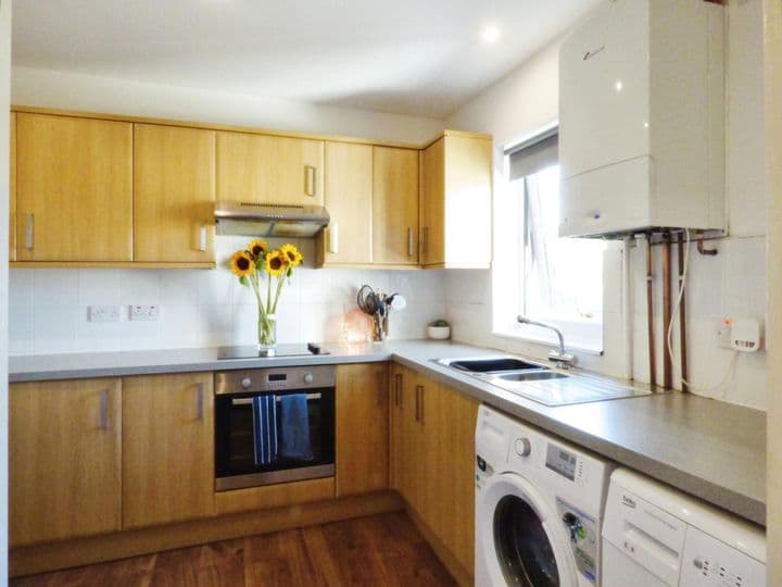 1 bedroom apartment for sale in Cupar, United Kingdom - Image 10