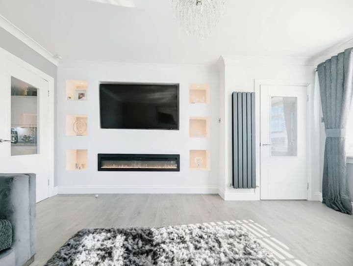 3 bedrooms house for sale in Airdrie, United Kingdom - Image 8