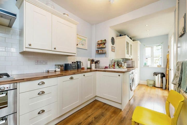 3 bedrooms house for sale in Saxilby, United Kingdom - Image 4