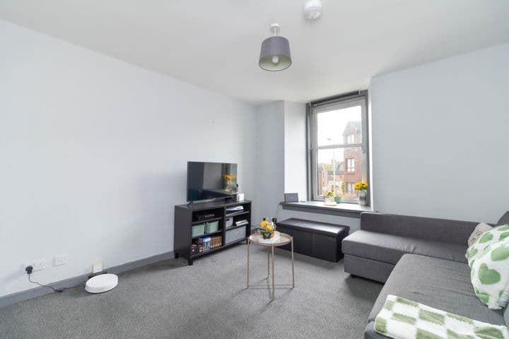 3 bedrooms apartment for sale in Dundee, United Kingdom - Image 3