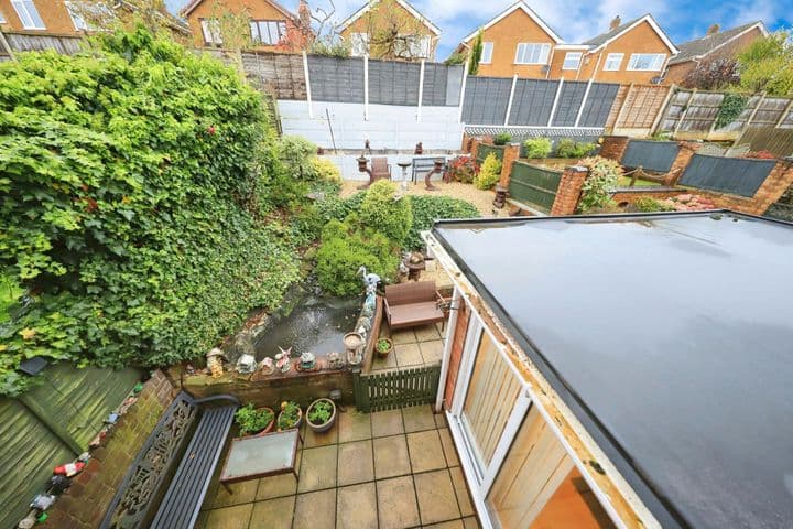 3 bedrooms house for sale in Stourbridge, United Kingdom - Image 2