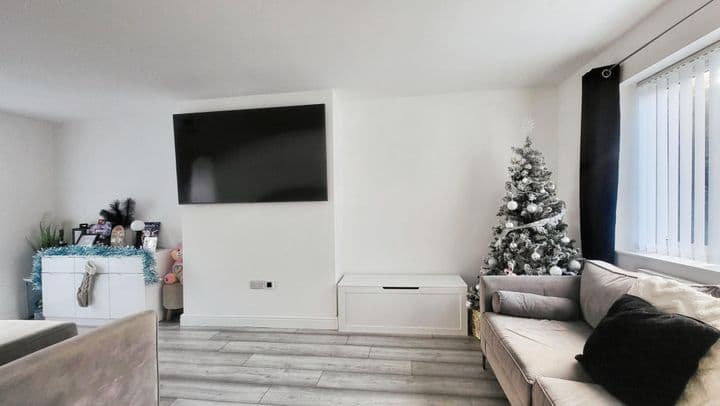 2 bedrooms house for sale in Wrexham County Borough, United Kingdom - Image 8