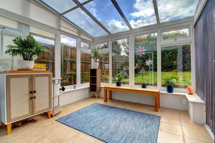 4 bedrooms house for sale in Lichfield, United Kingdom - Image 3