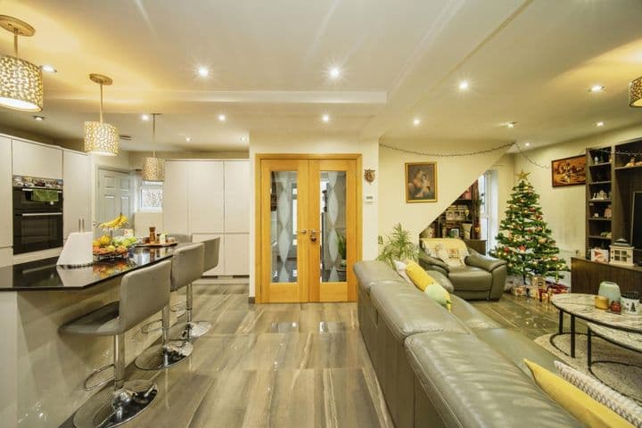 3 bedrooms house for sale in Bracknell, United Kingdom - Image 8