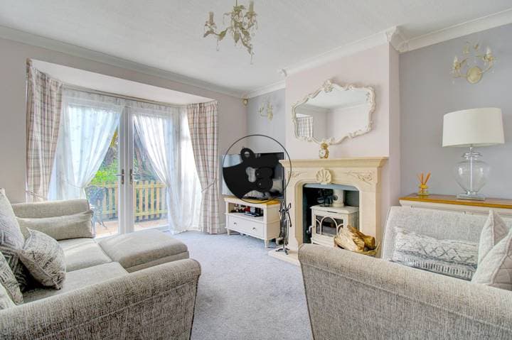 3 bedrooms house for sale in Cannock, United Kingdom - Image 4