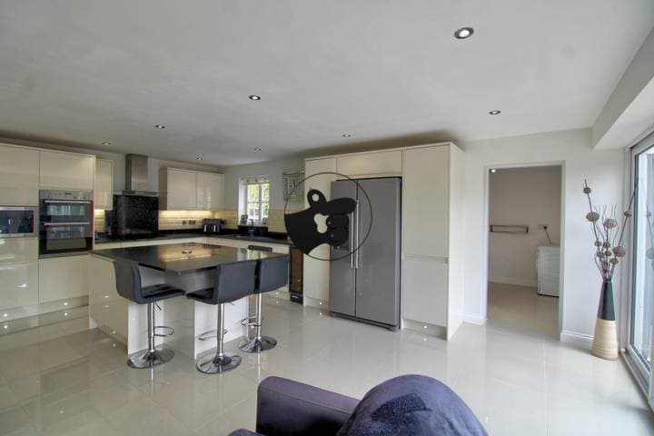 4 bedrooms house for sale in Blackwood, United Kingdom - Image 7