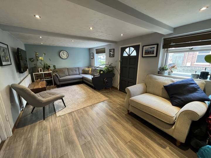 3 bedrooms house for sale in Stoke-On-Trent, United Kingdom - Image 2