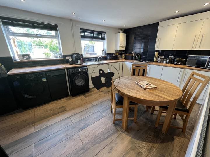 3 bedrooms house for sale in Stoke-On-Trent, United Kingdom - Image 4