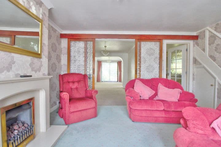 4 bedrooms house for sale in Luton, United Kingdom - Image 4