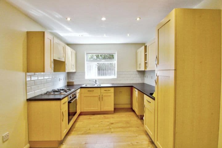 2 bedrooms house for sale in Rotherham, United Kingdom - Image 4