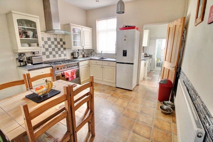 3 bedrooms house for sale in Bedworth, United Kingdom - Image 4