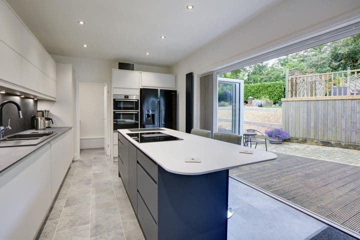 4 bedrooms house for sale in Manchester, United Kingdom - Image 2