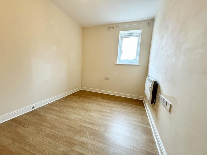 2 bedrooms apartment for sale in Chester, United Kingdom - Image 10