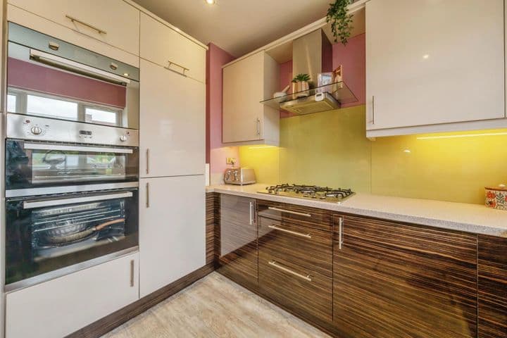 3 bedrooms house for sale in Warrington, United Kingdom - Image 9