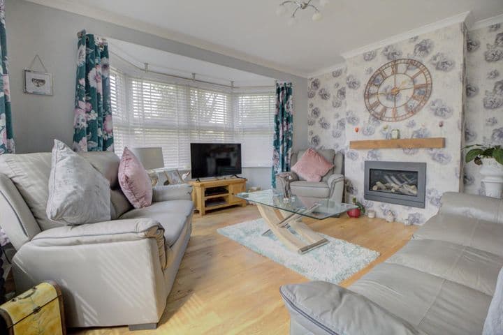 3 bedrooms house for sale in Dymchurch, United Kingdom - Image 3