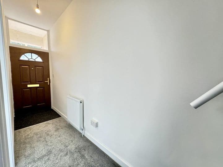 3 bedrooms house for sale in Manchester, United Kingdom - Image 3