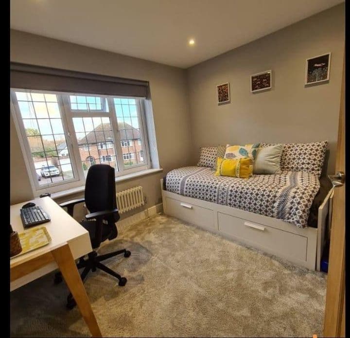 2 bedrooms house for sale in Ruislip, United Kingdom - Image 7