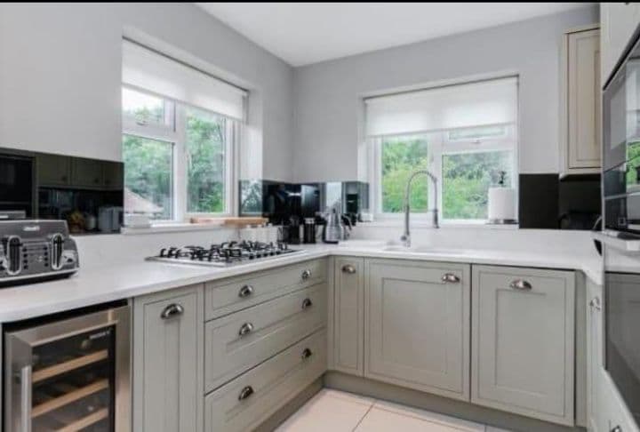 2 bedrooms house for sale in Ruislip, United Kingdom - Image 5