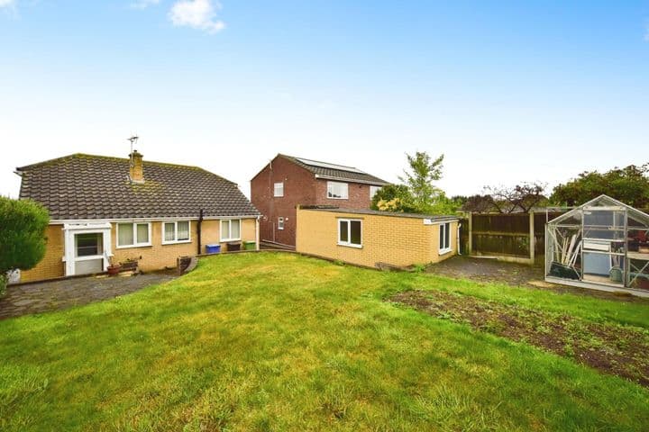 3 bedrooms house for sale in Sheerness, United Kingdom - Image 4