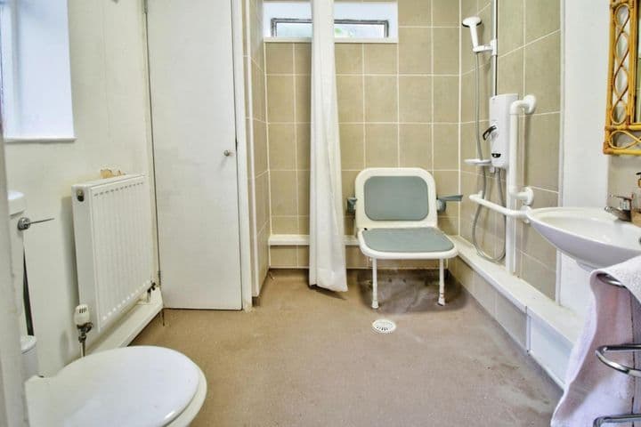 2 bedrooms house for sale in Rochester, United Kingdom - Image 7