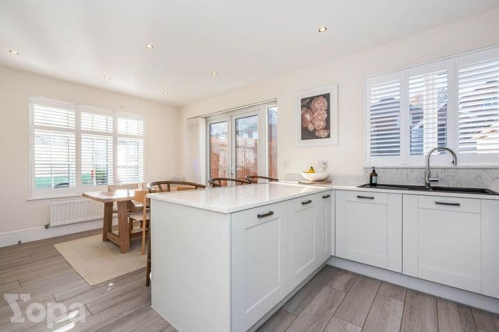 3 bedrooms house for sale in Swanscombe, United Kingdom - Image 8