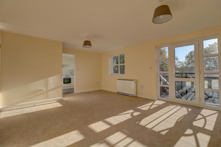 2 bedrooms apartment for sale in Ashford, United Kingdom - Image 7