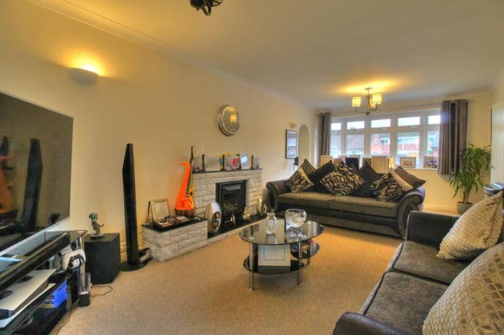 5 bedrooms house for sale in Kidderminster, United Kingdom - Image 7