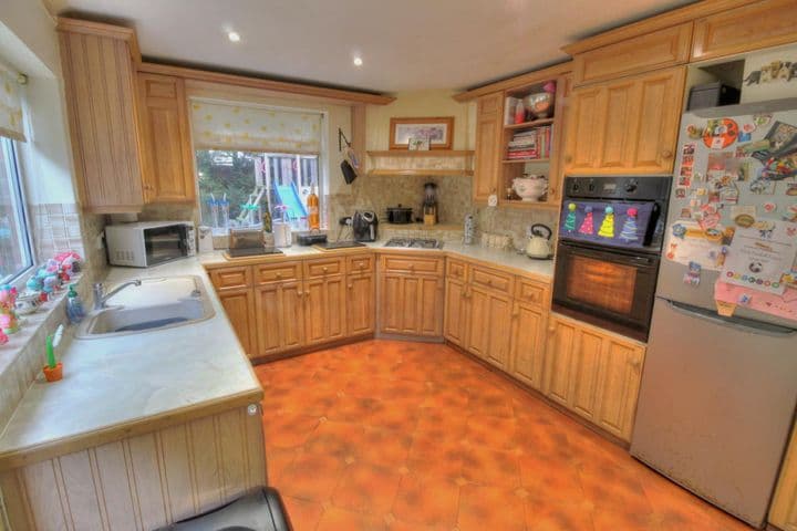 5 bedrooms house for sale in Kidderminster, United Kingdom - Image 8