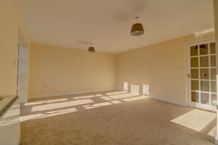 2 bedrooms apartment for sale in Ashford, United Kingdom - Image 6