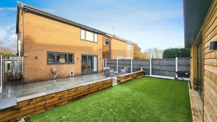 3 bedrooms house for sale in Wrexham County Borough, United Kingdom - Image 2