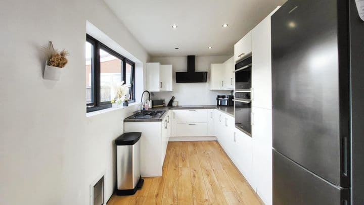 3 bedrooms house for sale in Wrexham County Borough, United Kingdom - Image 10