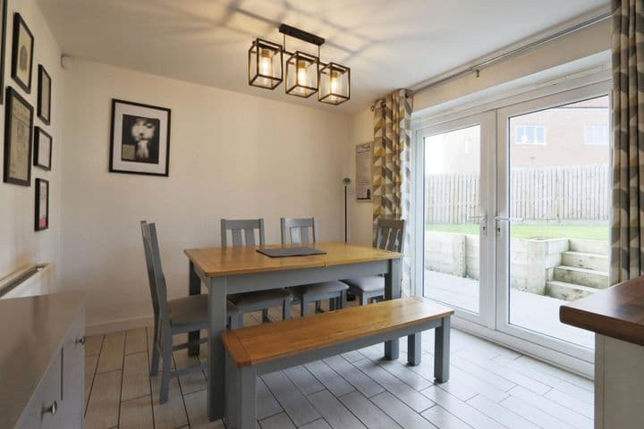 4 bedrooms house for sale in Wakefield, United Kingdom - Image 6