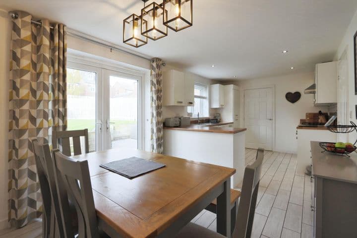 4 bedrooms house for sale in Wakefield, United Kingdom - Image 5