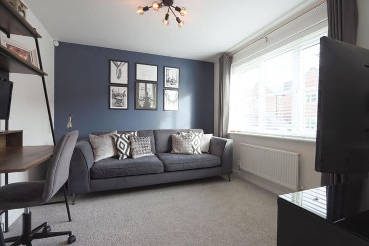 4 bedrooms house for sale in Wakefield, United Kingdom - Image 4