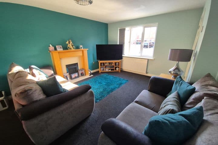 4 bedrooms house for sale in Oldbury, United Kingdom - Image 2