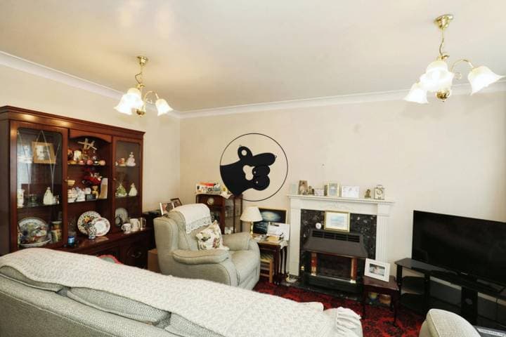 3 bedrooms house for sale in Stoke-On-Trent, United Kingdom - Image 6