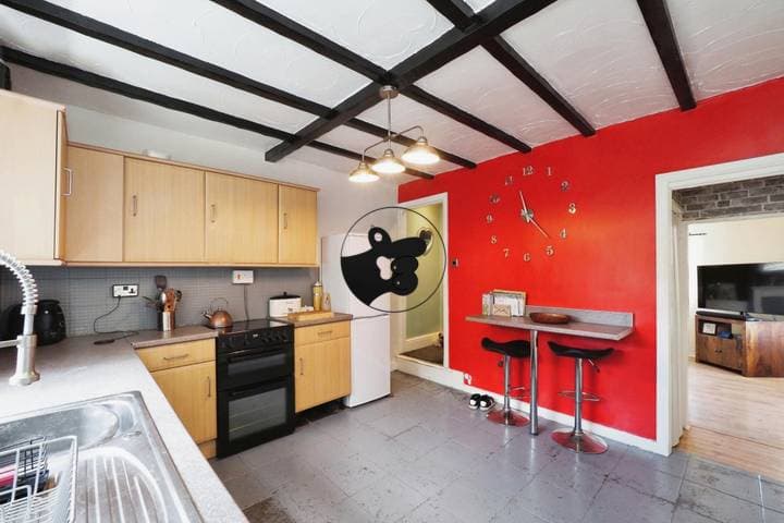 3 bedrooms house for sale in Sutton-In-Ashfield, United Kingdom - Image 2