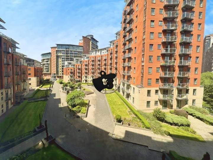 1 bedroom apartment for sale in Leeds, United Kingdom - Image 4