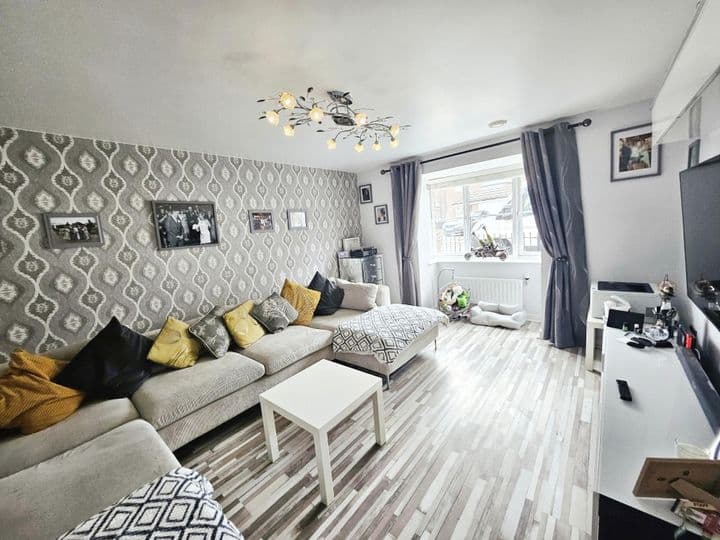 3 bedrooms house for sale in Bootle, United Kingdom - Image 3