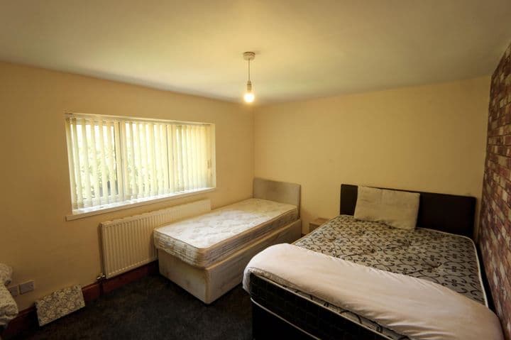 6 bedrooms house for sale in Walsall, United Kingdom - Image 12