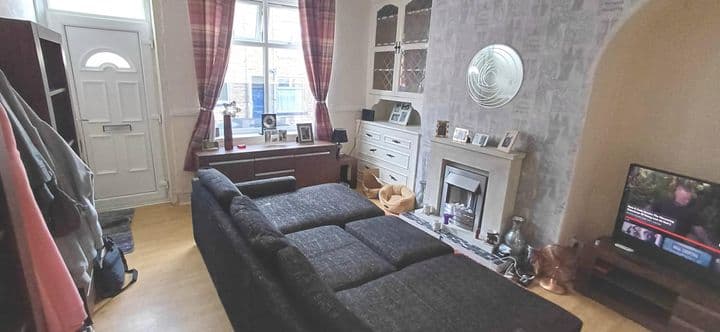 3 bedrooms house for sale in Keighley, United Kingdom - Image 4