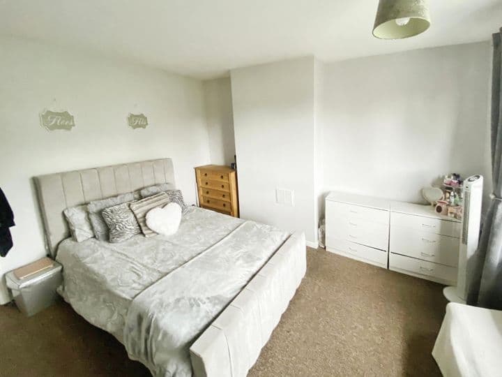 2 bedrooms house for sale in Sheffield, United Kingdom - Image 5