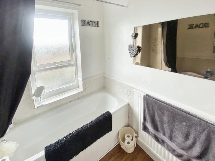 2 bedrooms house for sale in Sheffield, United Kingdom - Image 7