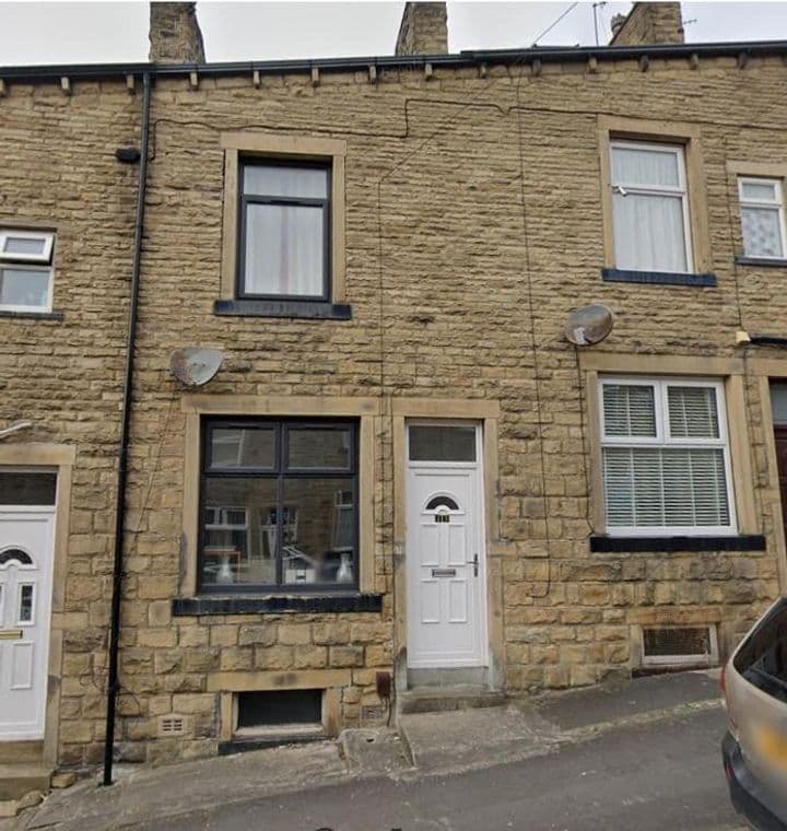 3 bedrooms house for sale in Keighley, United Kingdom - Image 2