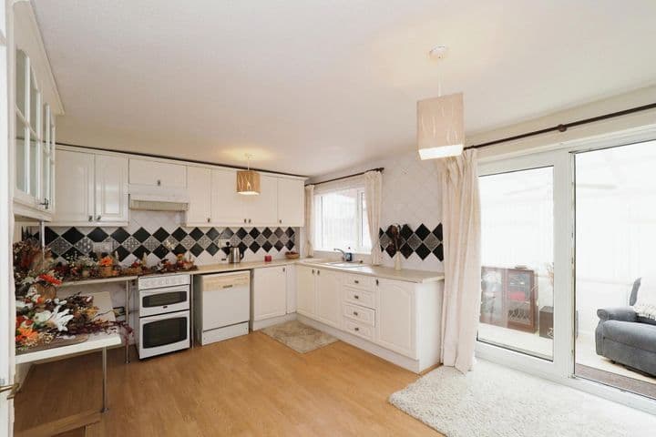 3 bedrooms house for sale in Shirebrook, United Kingdom - Image 2