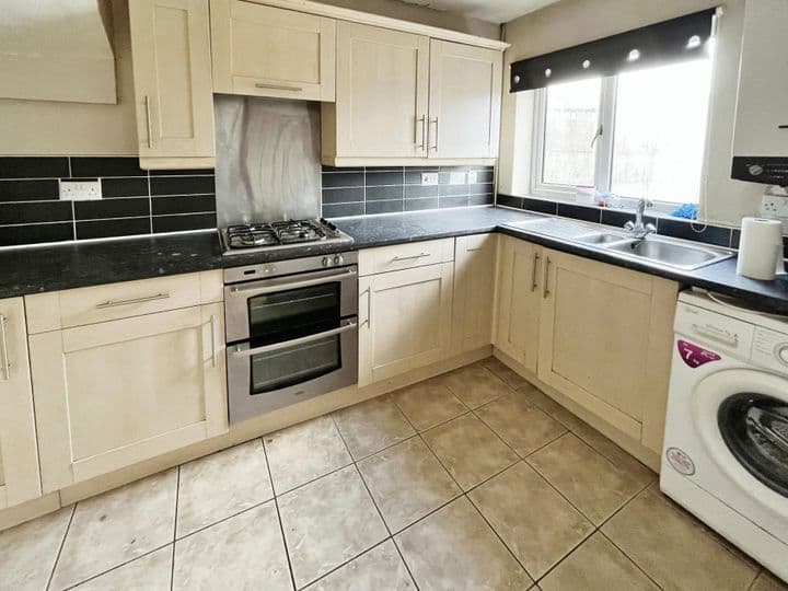 3 bedrooms house for sale in Stoke-On-Trent, United Kingdom - Image 4