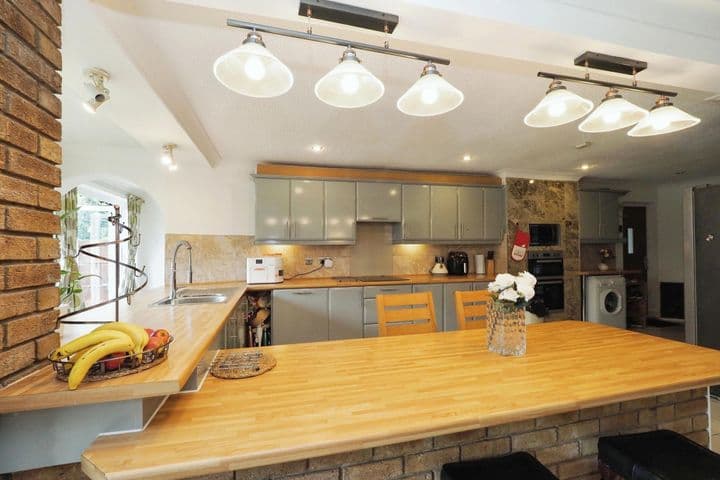 4 bedrooms house for sale in Nottingham, United Kingdom - Image 4