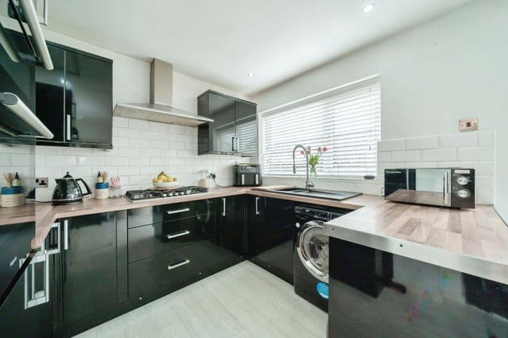 3 bedrooms house for sale in Warrington, United Kingdom - Image 11