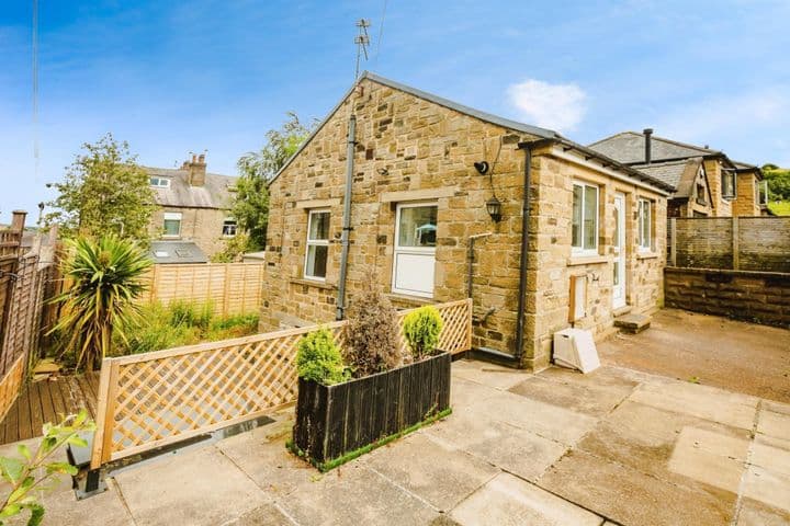 2 bedrooms house for sale in Huddersfield, United Kingdom - Image 2