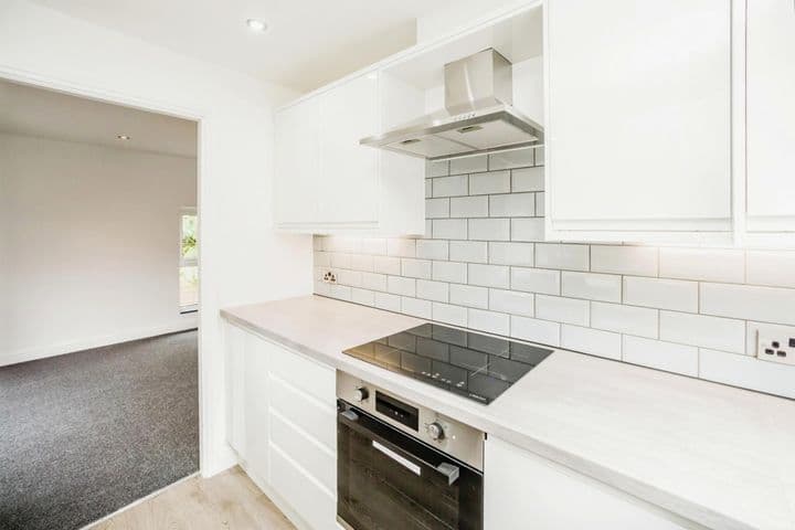 2 bedrooms house for sale in Huddersfield, United Kingdom - Image 6